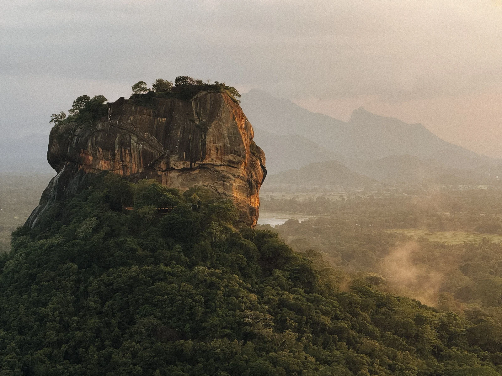 Sri Lanka Visa-Free Travel – Easier Entry for Travelers from 40 Countries