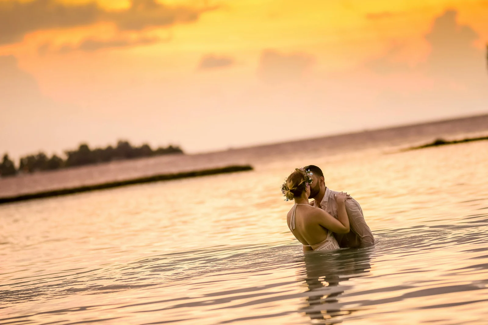 Luxury Couple Escape Across Sri Lanka